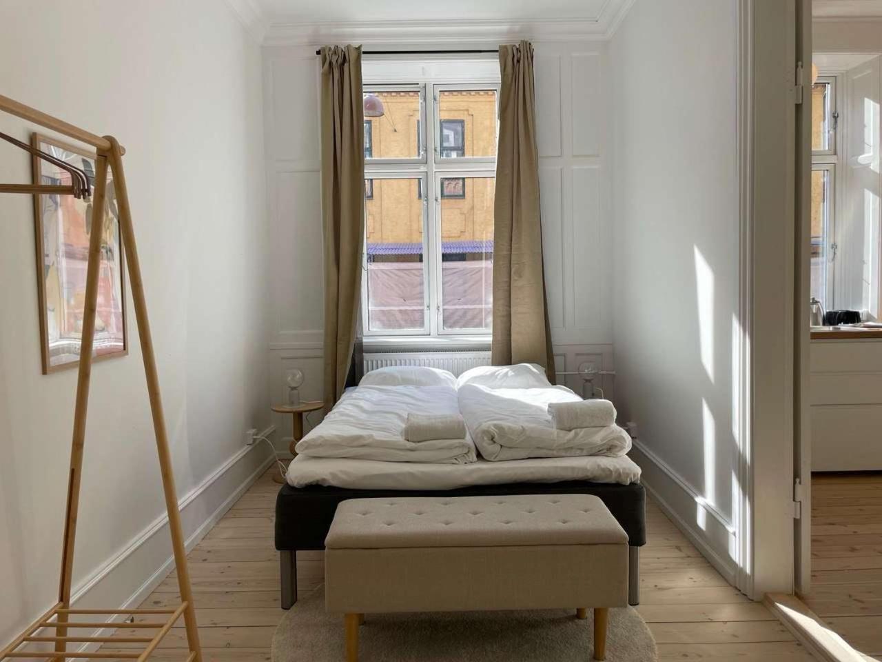 The Royale Retreat With 5 Bedrooms Apartment *