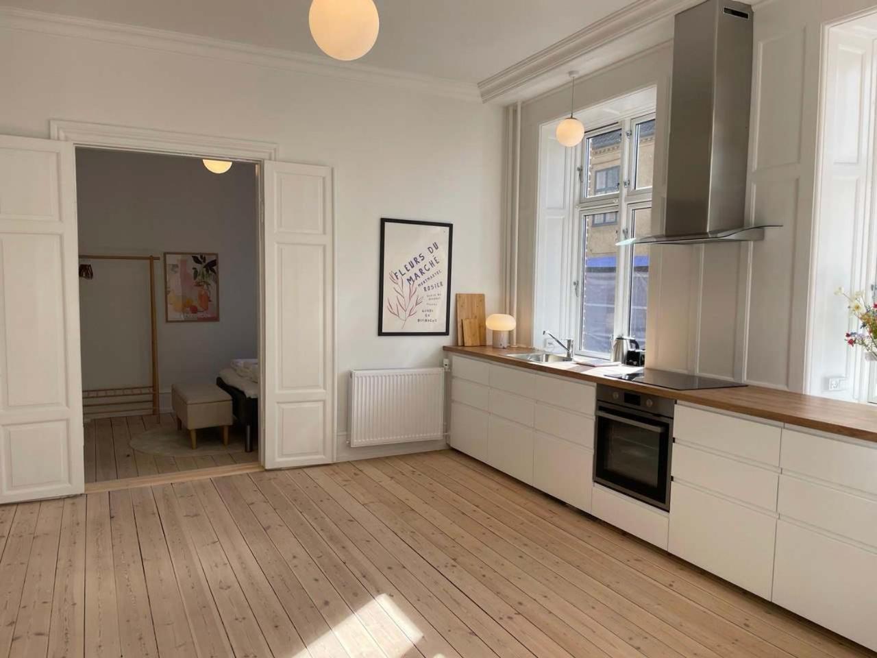 Apartment The Royale Retreat With 5 Bedrooms *